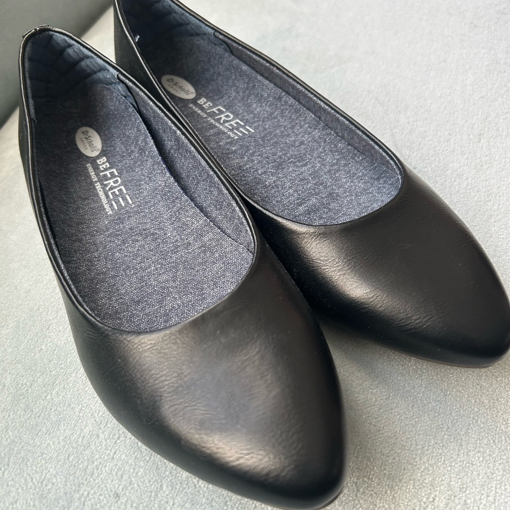 Dr Scholls Black Flats- NWOT